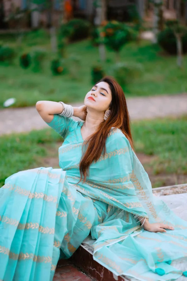 প্রিমিয়াম সেমি মসলিন শাড়ী + ব্লাউজ পিস (Code#SM-400) - Image 5