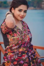 প্রিমিয়াম ইন্ডিয়ান সিল্ক পার্টি শাড়ী + ব্লাউজ পিস (Code#NB-25) - Image 15