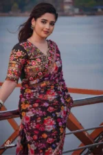 প্রিমিয়াম ইন্ডিয়ান সিল্ক পার্টি শাড়ী + ব্লাউজ পিস (Code#NB-25) - Image 10