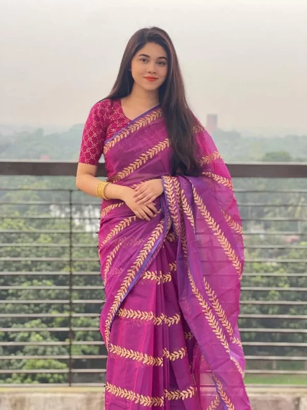 প্রিমিয়াম সেমি মসলিন শাড়ী + ম্যাচিং ব্লাউজ পিচ (Code#SM-417)