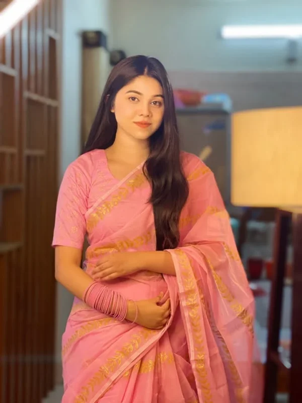 প্রিমিয়াম সেমি মসলিন শাড়ী + ম্যাচিং ব্লাউজ পিচ (Code#SM-416) - Image 1