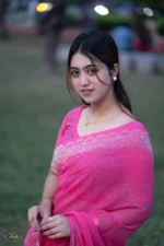 প্রিমিয়াম ইন্ডিয়ান স্টোনের জর্জেট পার্টি শাড়ি (গোলাপী) - Image 5