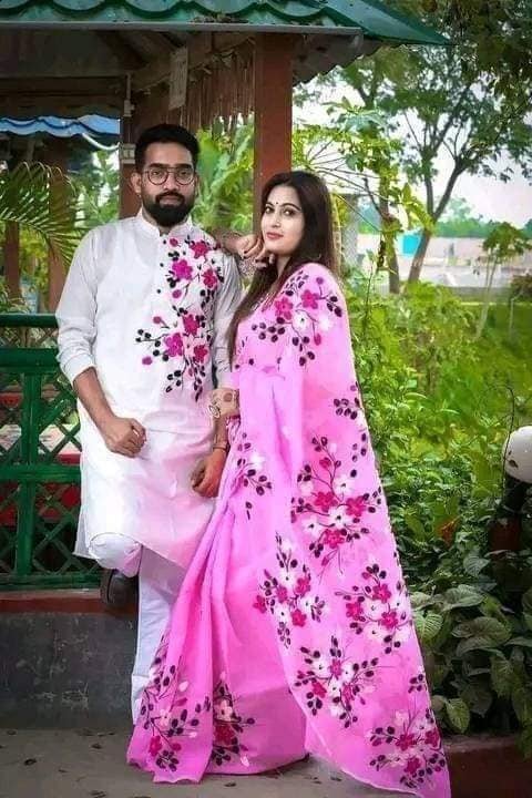 এক্সক্লুসিভ হ্যান্ড প্রিন্টেড কালারফুল ম্যাচিং কাপল শাড়ি অ্যান্ড পাঞ্জাবি সেট